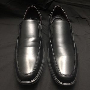 Perry Ellis Portfolio Black Dress Shoes